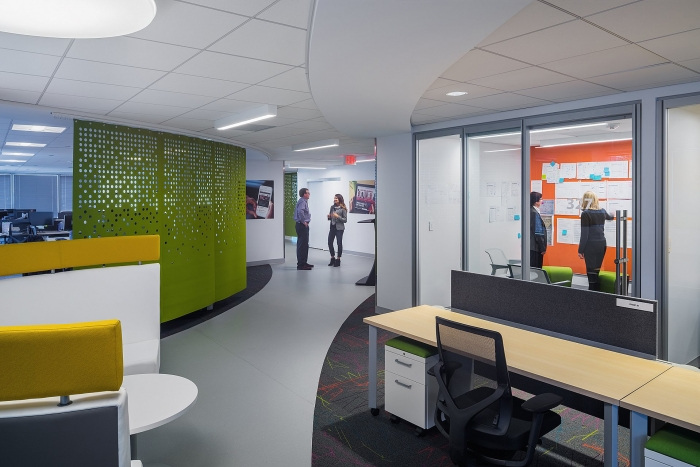 靈活開放的國際總部辦公室設(shè)計(jì)裝修圖-第5張圖片-上海古都建筑設(shè)計(jì)集團(tuán) 靈活開放的國際總部辦公室設(shè)計(jì)裝修圖-第5張圖片-上海古都建筑設(shè)計(jì)集團(tuán)