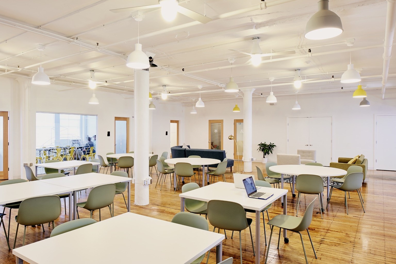 浦東三林1000平方的辦公空間設(shè)計裝修-第2張圖片-上海古都建筑設(shè)計集團 浦東三林1000平方的辦公空間設(shè)計裝修-第2張圖片-上海古都建筑設(shè)計集團