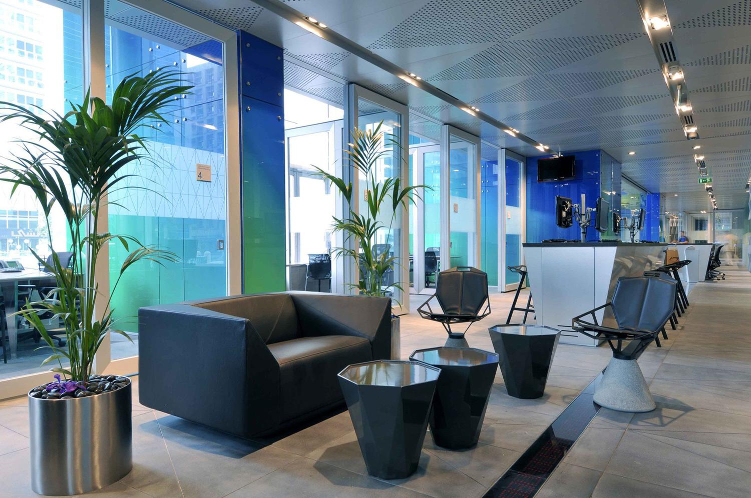 徐匯區(qū)300平辦公室裝修現(xiàn)代時尚風格設計-第2張圖片-上海古都建筑設計集團 徐匯區(qū)300平辦公室裝修現(xiàn)代時尚風格設計-第2張圖片-上海古都建筑設計集團