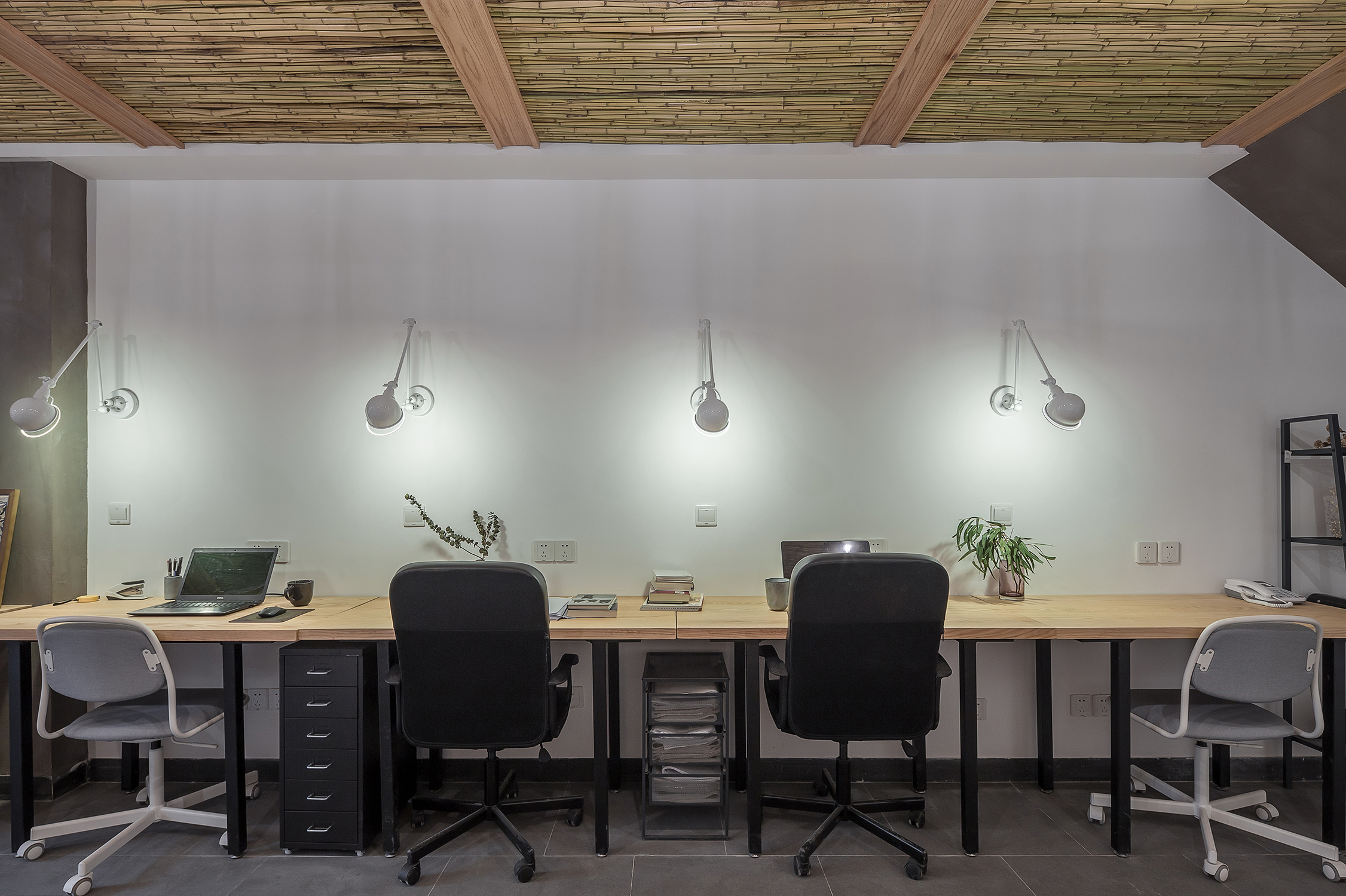 上海辦公室裝修清新風格設(shè)計效果圖-第4張圖片-上海古都建筑設(shè)計集團 上海辦公室裝修清新風格設(shè)計效果圖-第4張圖片-上海古都建筑設(shè)計集團