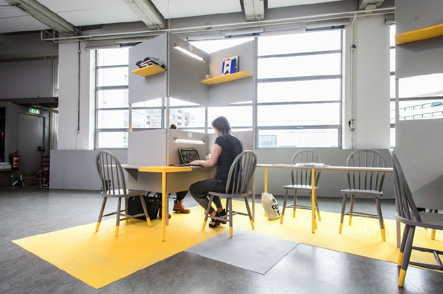 上海辦公室裝修清新風(fēng)格設(shè)計案例-第3張圖片-上海古都建筑設(shè)計集團