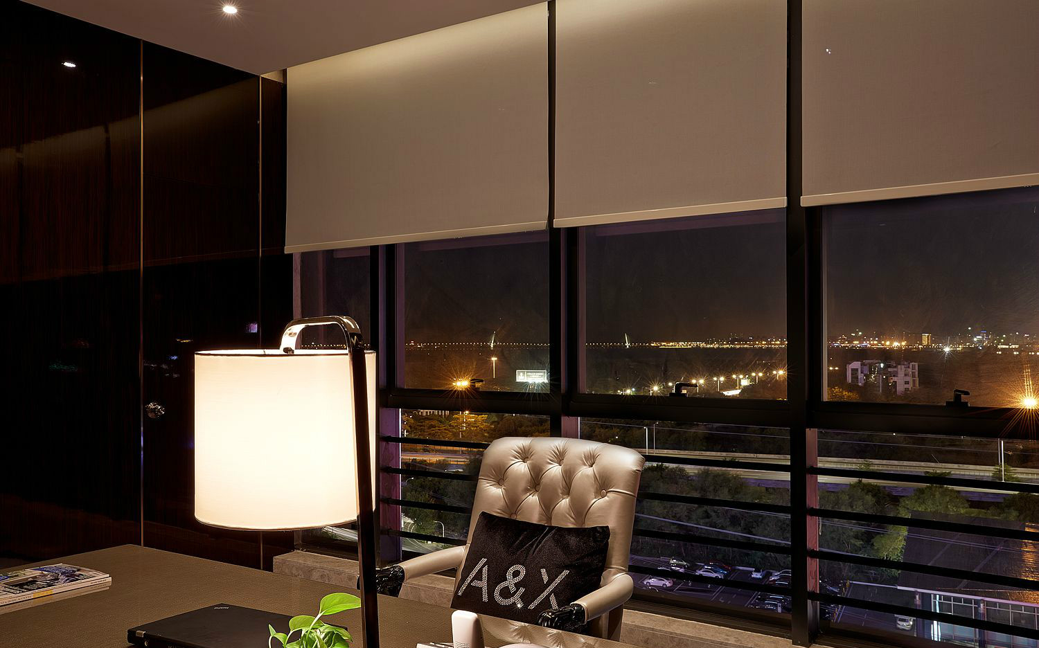 大氣奢華風(fēng)格辦公室裝修設(shè)計(jì)-第7張圖片-上海古都建筑設(shè)計(jì)集團(tuán) 大氣奢華風(fēng)格辦公室裝修設(shè)計(jì)-第7張圖片-上海古都建筑設(shè)計(jì)集團(tuán)