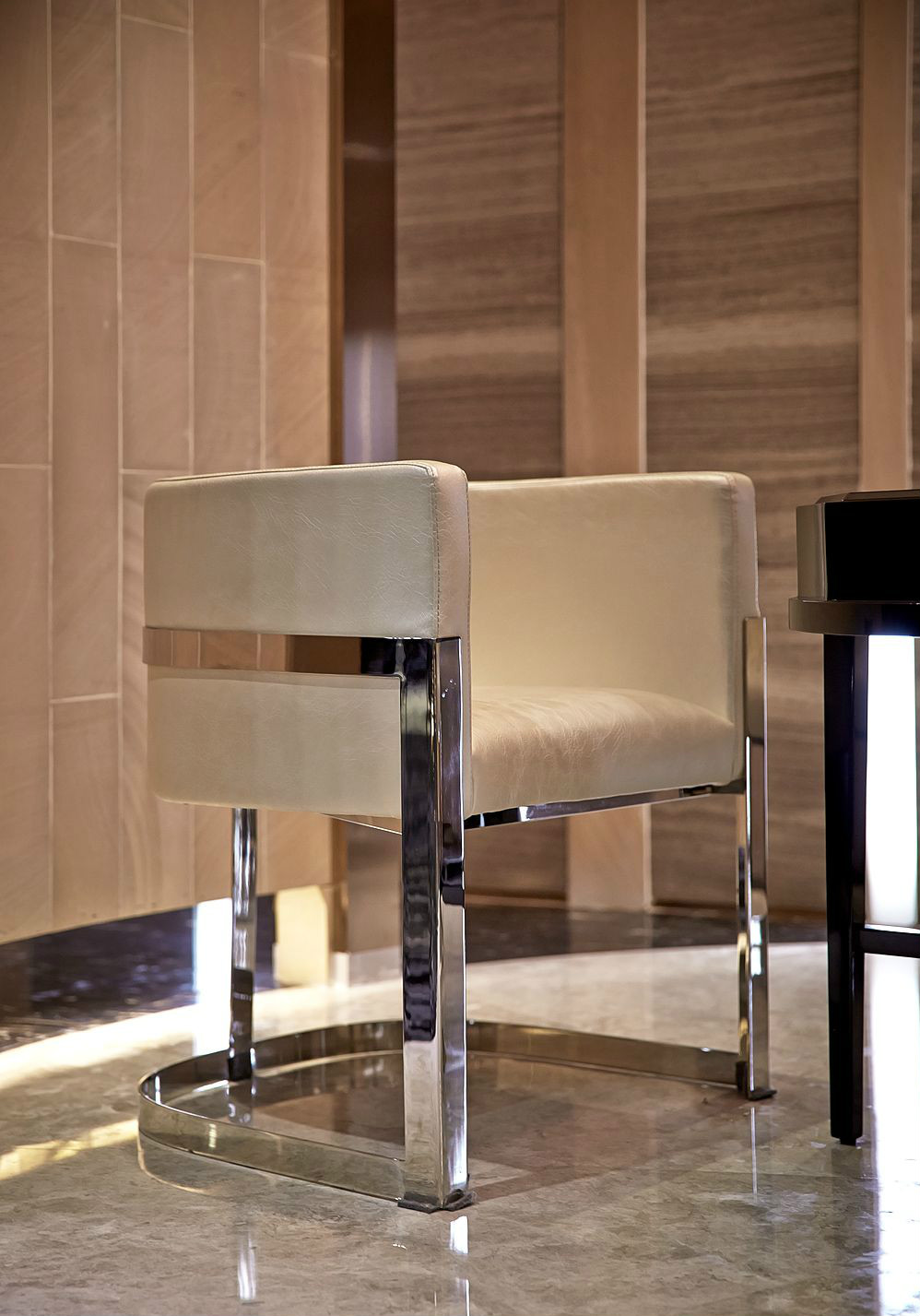 大氣奢華風(fēng)格辦公室裝修設(shè)計(jì)-第11張圖片-上海古都建筑設(shè)計(jì)集團(tuán) 大氣奢華風(fēng)格辦公室裝修設(shè)計(jì)-第11張圖片-上海古都建筑設(shè)計(jì)集團(tuán)