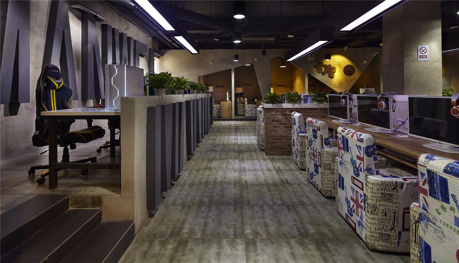 浦東新區工業風網吧裝修設計-第5張圖片-上海古都建筑設計集團