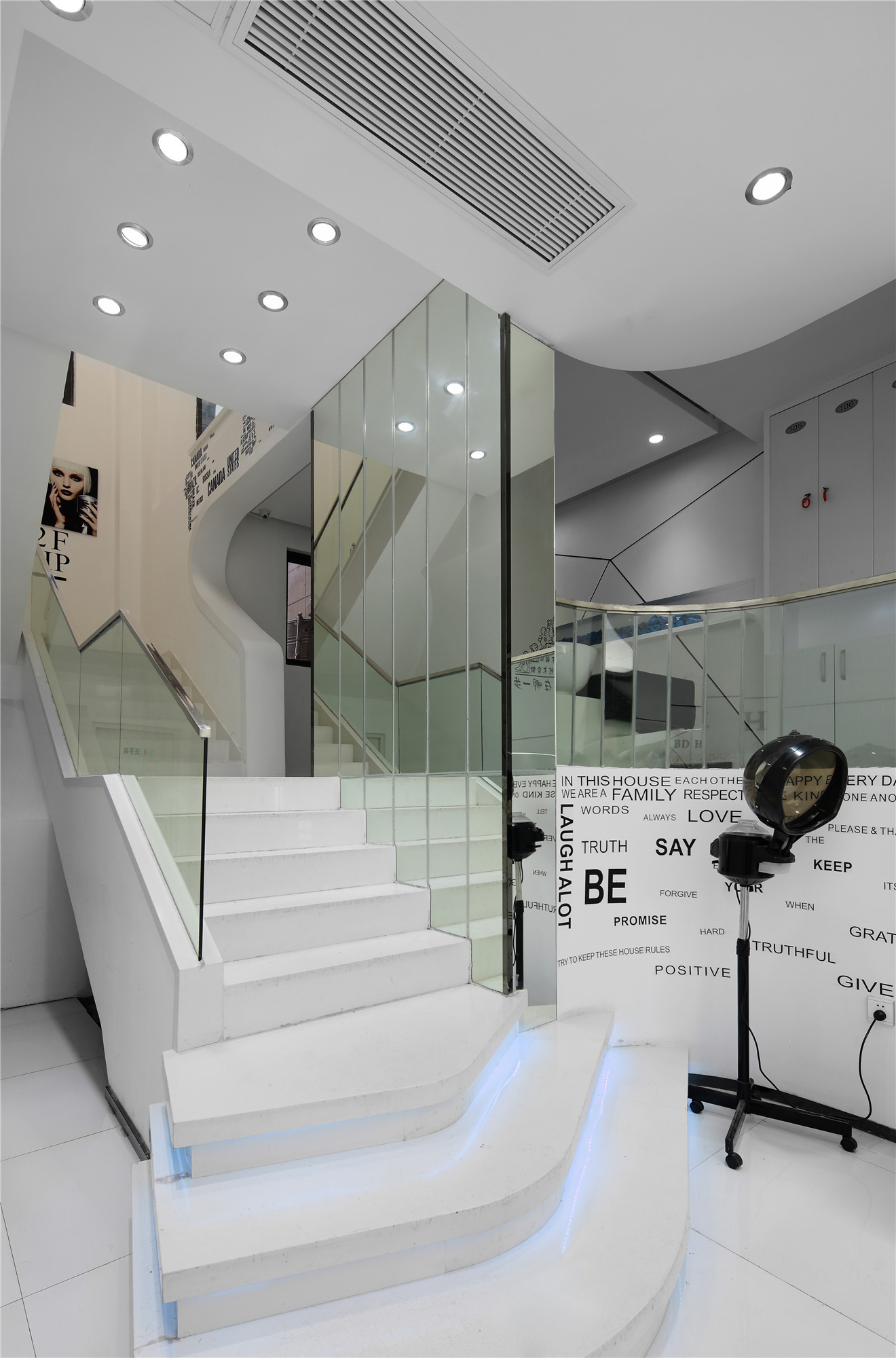 簡約理發店裝修設計效果圖-第3張圖片-上海古都建筑設計集團