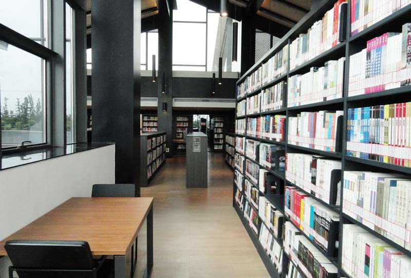 空曠工業風圖書館裝修設計-第5張圖片-上海古都建筑設計集團 空曠工業風圖書館裝修設計-第5張圖片-上海古都建筑設計集團