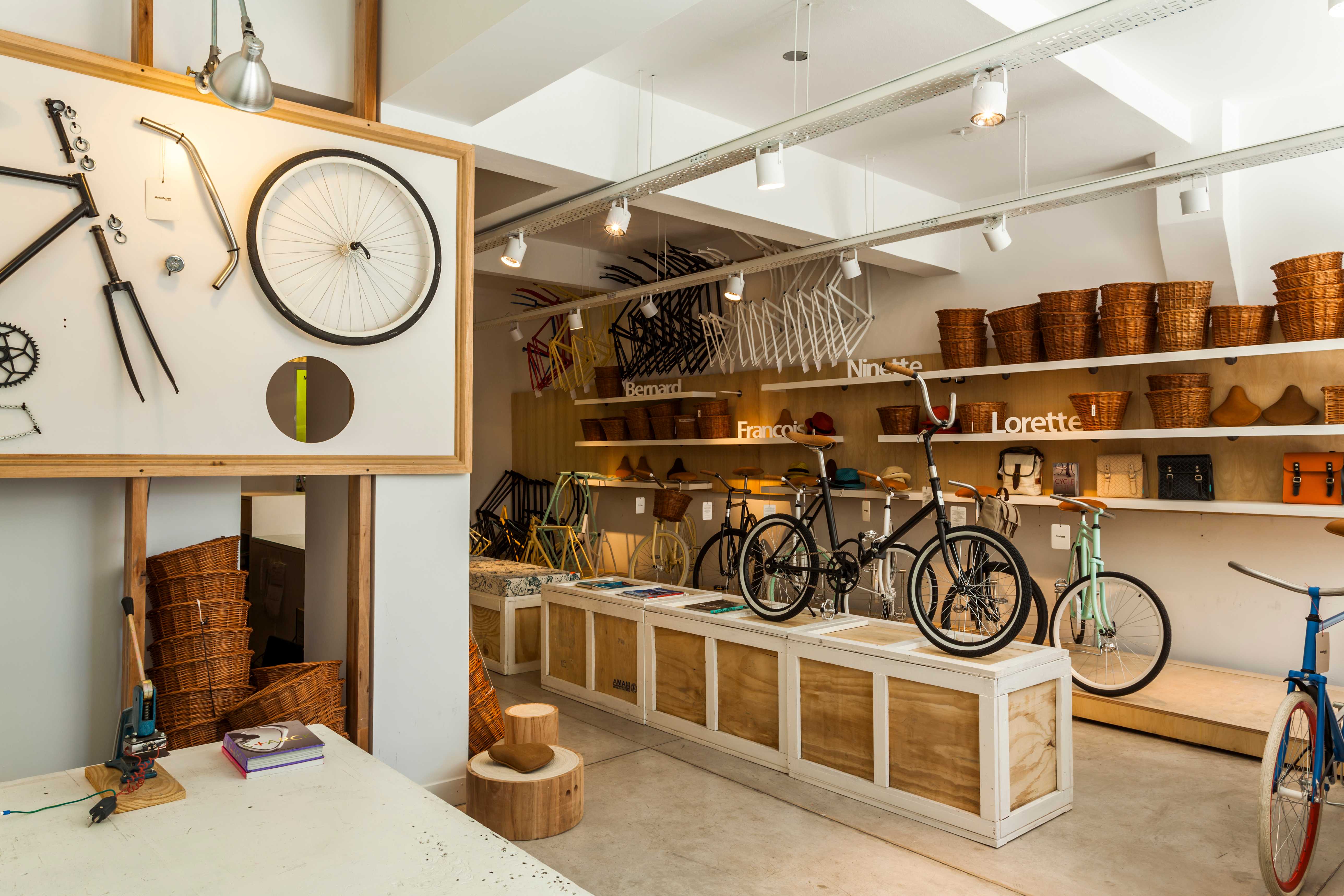 原木簡約風格自行車店裝修設計-第6張圖片-上海古都建筑設計集團