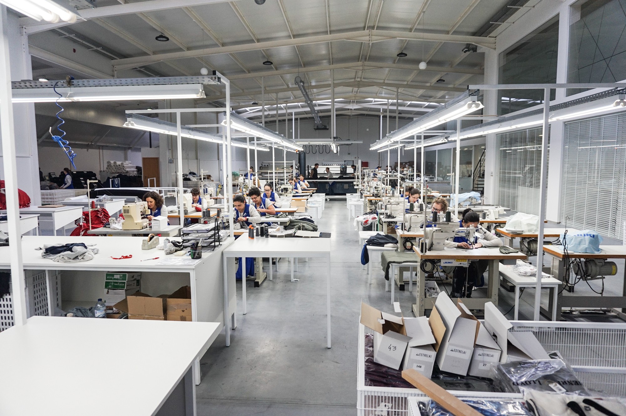 大型服裝生產車間裝修設計-第3張圖片-上海古都建筑設計集團