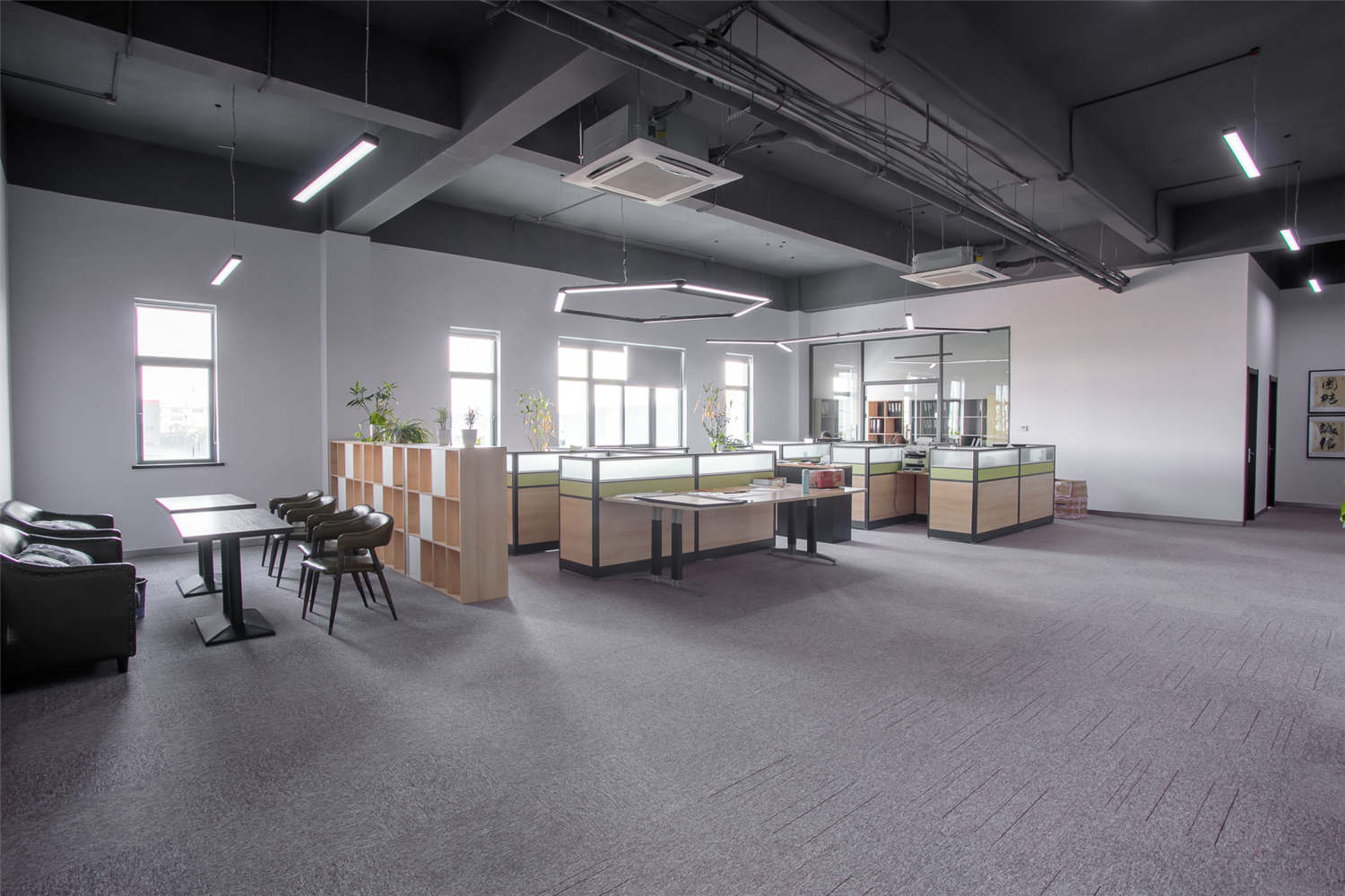 工裝建筑公司辦公室裝修設計-第2張圖片-上海古都建筑設計集團 工裝建筑公司辦公室裝修設計-第2張圖片-上海古都建筑設計集團