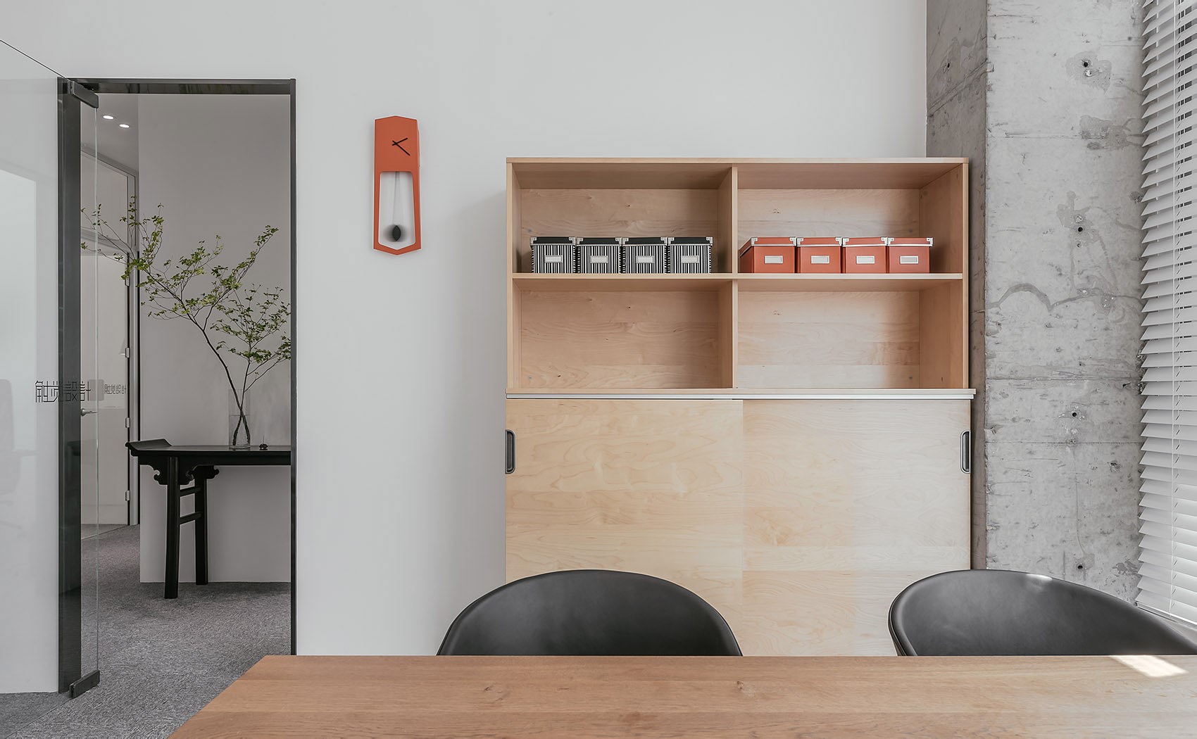 極簡-高端辦公室設(shè)計裝修圖片-第3張圖片-上海古都建筑設(shè)計集團(tuán)