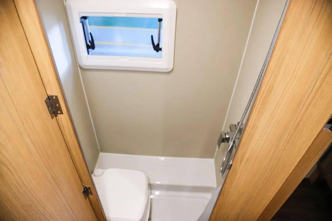 600平方辦公室裝修設(shè)計報價單-第1張圖片-上海古都建筑設(shè)計集團